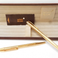 Mont Blanc pen set  - fountain pen and roller ballpoint - Sold for $128 - 2016