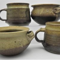 Gus-McLaren-1923-2008-4-x-Pieces-Australian-Pottery-Pair-Bowls-Pair-Mugs-both-2-tone-brown-Sandy-coloured-glazes-lug-handles-to-bowls-al-Sold-for-62-2020