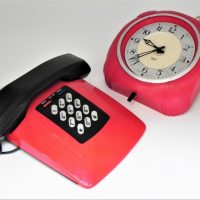 2-x-Retro-Red-Plastic-Items-incl-Red-Bakelite-Smiths-Sectric-Wall-Clock-Marked-Made-in-England-Red-Digital-Home-Phone-Sold-for-37-2021
