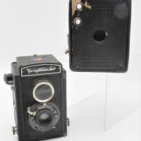 2-x-Vintage-Film-Cameras-incl-No2-Brownie-Camera-Voitlander-Twin-Lens-Reflex-Camera-Sold-for-56-2021