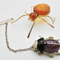 2-x-vintage-insect-Brooches-Arcansas-Elizabeth-Reimer-gilt-Beatle-brooch-gilt-amber-Spider-Sold-for-56-2021