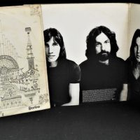 2-x-Vintage-Pink-Floyd-Vinyl-LPs-Relics-Meddle-Both-Printed-In-Great-Britain-Sold-for-75-2021
