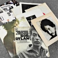 Group-Lot-of-Vintage-Bob-Dylan-LP-Vinyls-incl-Bootleg-Bob-Dylan-The-Band-Live-at-Albert-Hall-The-Times-They-Are-Changing-More-Sold-for-75-2021