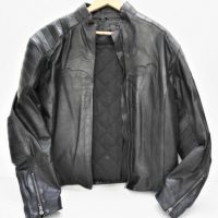 The-Dark-Knight-Black-LEATHER-Motorcycle-Jacket-complete-with-Batman-emblem-to-the-front-by-Universal-Designs-Size-M-Sold-for-43-2021