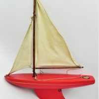 Vintage-Australian-POND-YACHT-Southern-Cross-Sailboat-by-Woodpecker-Toys-Australia-Sold-for-56-2021