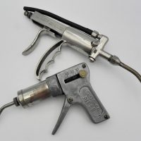 2-x-vintage-trigger-grease-guns-one-marked-SSS-co-Melb-Sold-for-50-2021