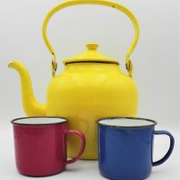 Group-lot-Vintage-Retro-Large-Yellow-enamel-Tea-Pot-made-in-Holland-Blue-Red-enamel-mugs-Sold-for-50-2021