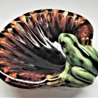 Vintage-Australian-Bendigo-Pottery-Soap-Dish-w-Frog-On-A-Shell-Sold-for-124-2021