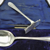 Childs-Sterling-Silver-boxed-Christening-set-spoon-food-pusher-hmarked-Bham-1913-in-orig-box-Sold-for-56-2021