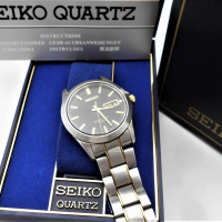 Vintage-Cased-Seiko-Mens-Quartz-Sports-100-Watch-w-Manual-Sold-for-50-2021