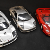 3-x-118-scale-model-Diecast-Super-Cars-incl-MAISTO-Lamborghini-Murcielago-REVELL-Ferrari-Mythos-MOTOR-MAX-Saleen-2001-S7-Sold-for-99-2021