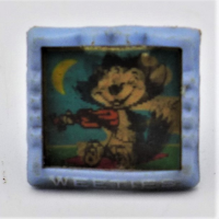 Cereal-Toy-WEETIES-Flicker-ring-in-BLUE-cat-playing-the-violin-Sold-for-56-2021
