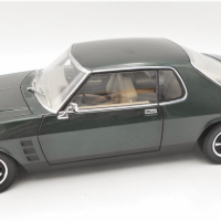 Classic-Carlectable-118-scale-model-Diecast-Holden-HJ-Monaro-GTS-Coupe-in-Jade-Green-Metallic-VGC-Sold-for-130-2021