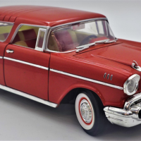 118-Scale-Diecast-Model-Car-1957-Chevrolet-Nomad-Station-Wagon-Model-Made-by-Road-Legends-Sold-for-62-2021