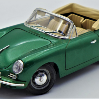 118-Scale-Diecast-Model-Car-1961-Porsche-356-B-Coupe-in-Metallic-Green-Model-Made-by-Bburago-Sold-for-50-2021