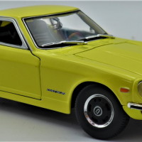 118-Scale-Diecast-Model-Car-1971-Datsun-240Z-in-Yellow-Model-Made-by-Maisto-Sold-for-75-2021