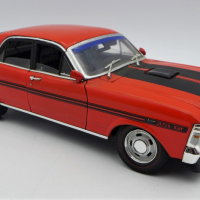 124-Scale-Diecast-Model-Car-1971-Ford-Falcon-XY-GTHO-In-Red-w-Racing-Stripes-Model-Made-by-Signature-Sold-for-87-2021
