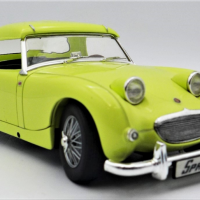 118-Scale-Model-Diecast-British-Sports-Car-Austin-Healey-Bug-Eyed-Sprite-in-yellow-body-Revell-Sold-for-87-2021