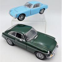 2-x-118-Scale-Model-Diecast-English-Sports-Cars-inc-Blue-1960-LOTUS-by-Signature-Green-MGB-GT-by-Universal-Hobbies-Sold-for-106-2021