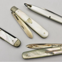 4-x-vintage-Fruit-Knife-Pocket-knives-all-with-mother-of-pearl-handles-inc-Fruit-knife-Hallmarked-London-1878-3-small-pocket-knives-Sold-for-81-2021