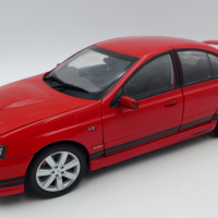 118-scale-model-Diecast-Ford-Falcon-FPV-GT-P-Red-with-black-stripes-made-by-Biante-Sold-for-124-2021