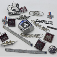 Mixed-Lot-of-Holden-car-Badges-incl-186-Spacial-emblems-etc-Sold-for-137-2021