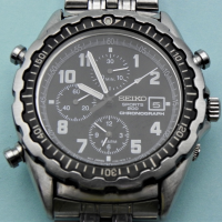 Seiko-Mens-Sprocket-Sports-200-Chronograph-Watch-7T32-7D10-Chrono-top-and-sub-dials-Alarm-working-rotating-bezel-original-Seiko-4497-bracelet-c-Sold-for-124-2021