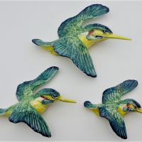 Set-of-3-English-Beswick-Graduating-Flying-Kingfishers-Model-729-1-2-3-Marks-to-back-16-x-20cm-to-12-x-12cm-Smallest-af-Sold-for-335-2021