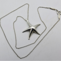 Tiffany-Co-Elsa-Peretti-Sterling-Silver-Small-Starfish-Pendant-Necklace-chain-40-cms-Sold-for-161-2021