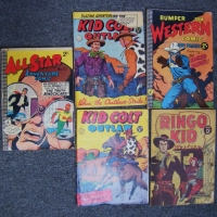 5 x vintage COMICS - Bumper Western 3, Ringo Kid 6, Kid Colt outlaw 124,138 & Allstar Adventure comic no 32 - Sold for $55 - 2009