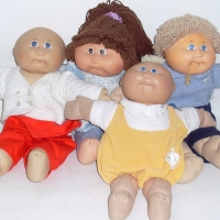 4 x 1980's CABBAGE PATCH DOLLS - all with signature to bottoms - Sold for $49 - 2012