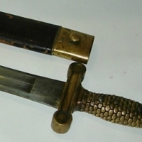 Original AMERICAN CIVIL WAR Foot Artillery SHORT SWORD - Brass handle with eagle cast on the pommel & cast fish scales for the grip - Marked w Eagle & - Sold for $671 - 2012