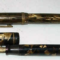 2 x vintage Fountain pens incl Conway Stewart gold cracked ice with 14ct gold nib - Sold for $37 - 2012