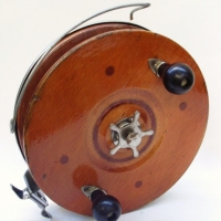 Alvey 9 wood deep-sea snapper Reel - Sold for $110 - 2012