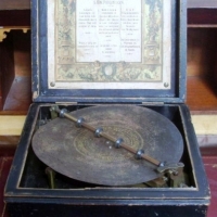 c1890 Victorian Symphonion disc Music box with one music disc - Sold for $317 - 2013