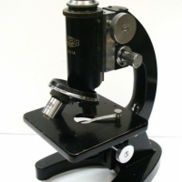 1960's OLYMPUS Tokyo microscope - no 236614 - Sold for $110 - 2015