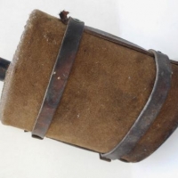 WW1 leather covered metal water flask, no lid - Sold for $27 - 2016