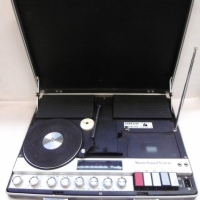 Fantastic Vintage TRAKTON 1970's Briefcase Portable STEREO SYSTEM - Turntable, Cassette deck & Radio - good orig Cond - Sold for $37 - 2016