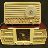 2 x vintage Kriesler mantel radios incl Models 11-50 & 11-99 - Sold for $43 - 2016