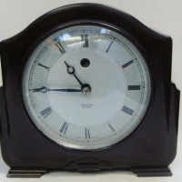 Vintage Bakelite Smiths Sectric clock - Sold for $50 - 2016
