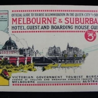 Official Guide to Accommodation in the Queen City of the South  Melbourne and Suburban Hotel guest and boarding house guide 1923 - Sold for $174 - 2016