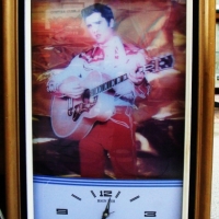 Vintage Elvis Presley clock - Sold for $27 - 2016