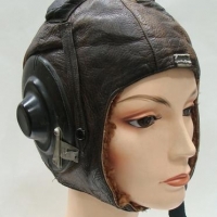 Post WW2 Russian pilot's leather helmet with thermal lining - Sold for $75 - 2016
