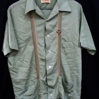 c1950's Men's Green GLOSTER 'JAC-SHIRT' - BowlingCharlie Sheen style - Embroidered design down front panels w Emblem to Left, all original Buttons, s - Sold for $31 - 2016