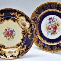 2 x Gilt and cobalt Cabinet plates by Aynsley and Paragon - Sold for $50 - 2018