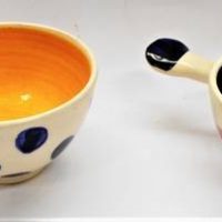 2 x c1930's Australian pottery - Arthur Merrick Boyd ceramic ramekins graduating sizes, signed to base - Sold for $50 - 2018