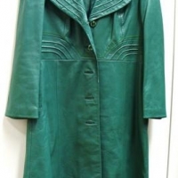 Lot 10 - 1970's green leather ladies full length coat - Sold for $56