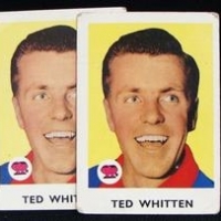 Group lot 1965 Scalens AFL football trading cards inc - Ted Whitten, Kevin Murray and Graham Farmer - Sold for $87