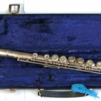Vintage silver plated Armstrong flute made in the USA - Sold for $62 - 2017