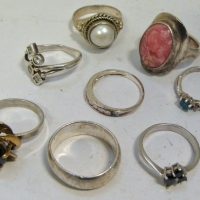 Group lot vintage sterling silver rings incl, assorted styles & stones - Sold for $37 - 2017